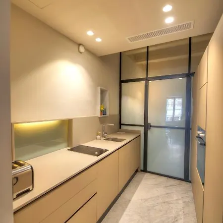 Charming & Traditional Flat In Center Esch1-2 * Valletta